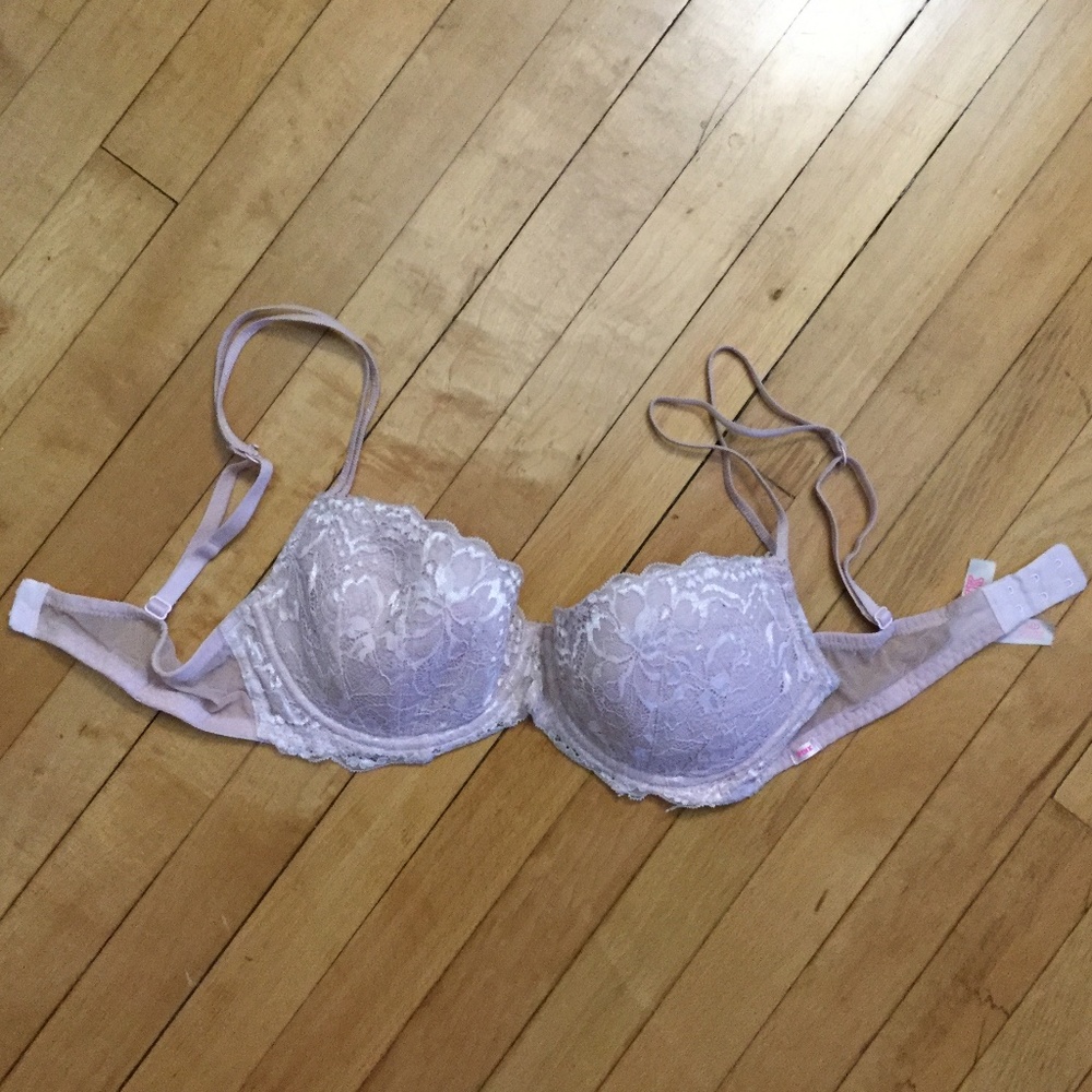 Used 34D bra